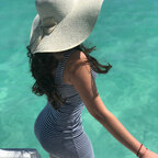Hotwife de viaje avatar