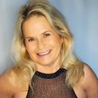 HotWifeCandyfree portrait