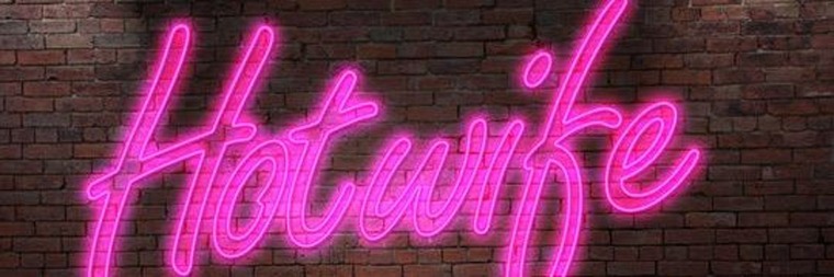 Hotwife Loocha banner image