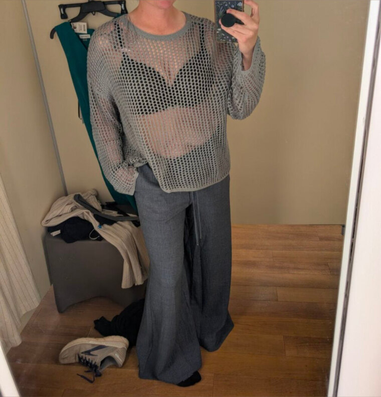 Hotwifesidney cover image