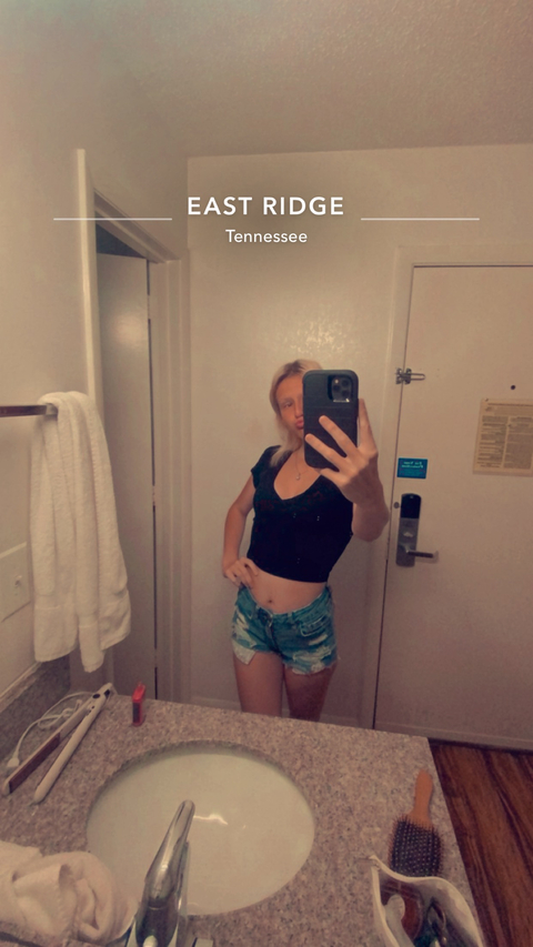 Hailey😈 cover image