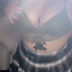 Holly avatar