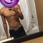 Curved D avatar