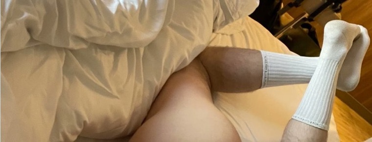 Hung Scottish Vers Guy banner image