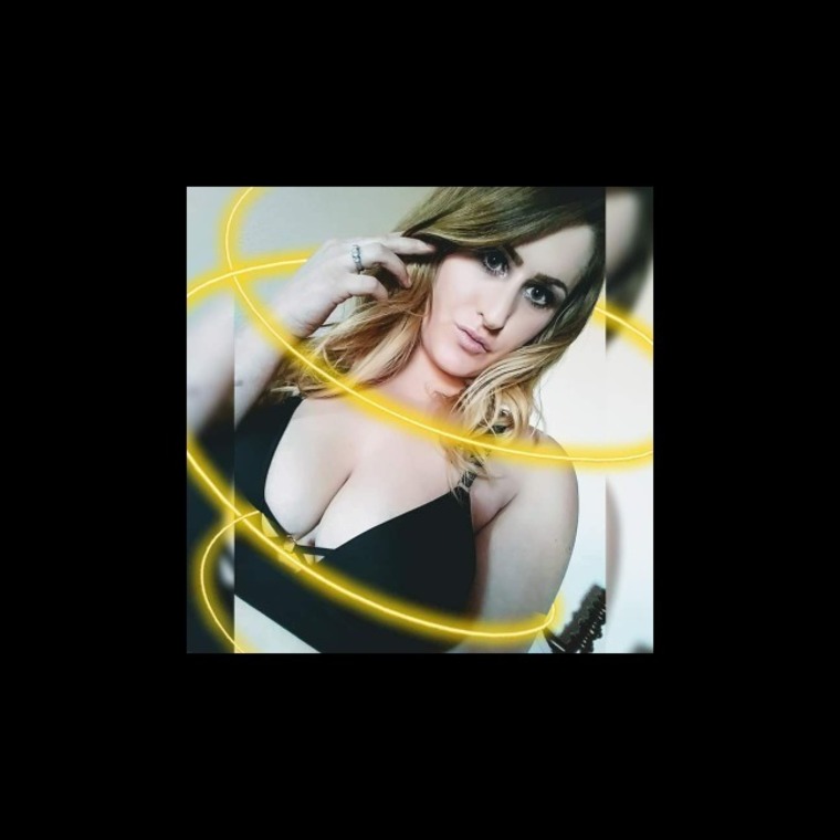 Hunny Bangz banner image