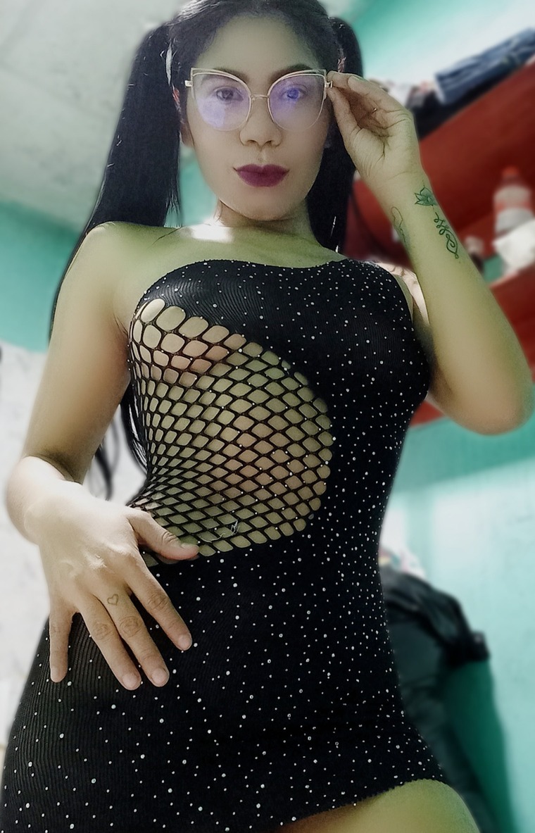 Alexa Pelaez banner image