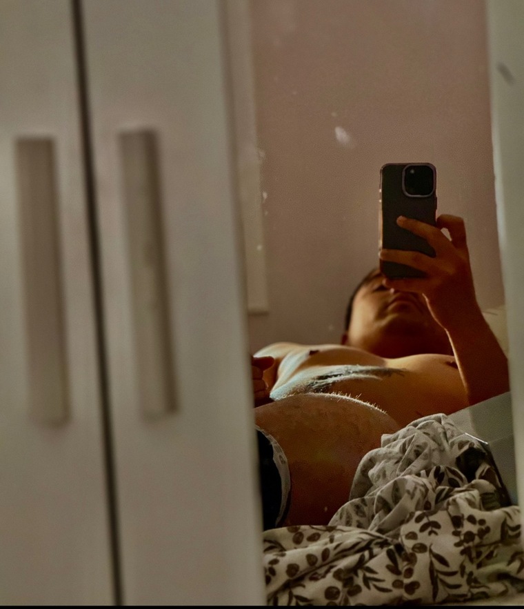 Daniel Escobar🖤 cover image
