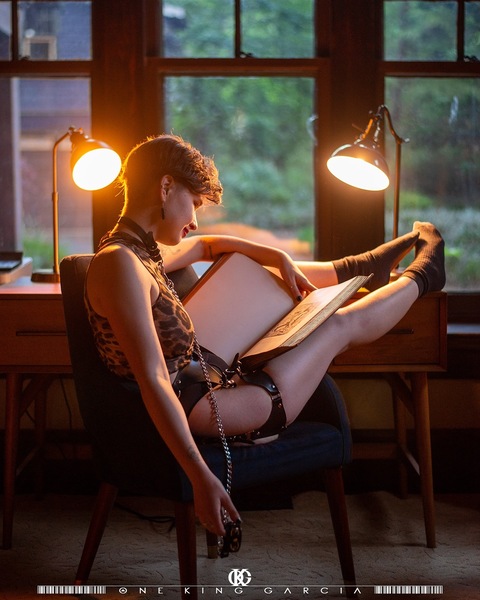 Jacky Indigo | Submissive, Pet cover image
