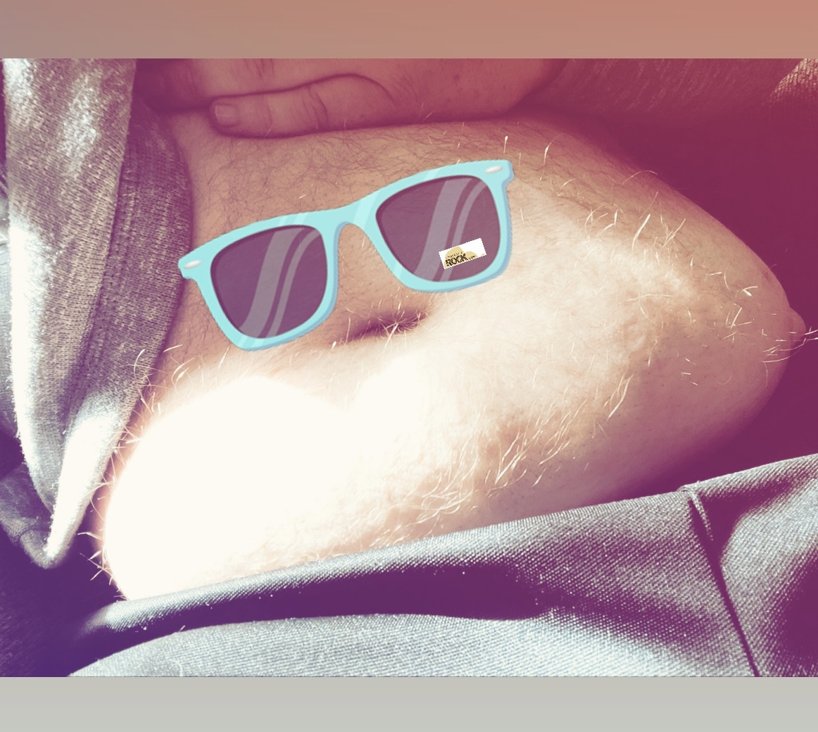 Craig’s Tasteful Belly Button Pictures banner image