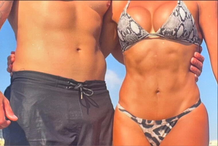ihotcouple banner image