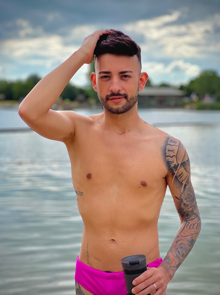 Hugo Farias banner image