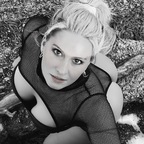 Imaubreykeys portrait