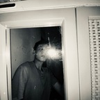 턱받이 avatar