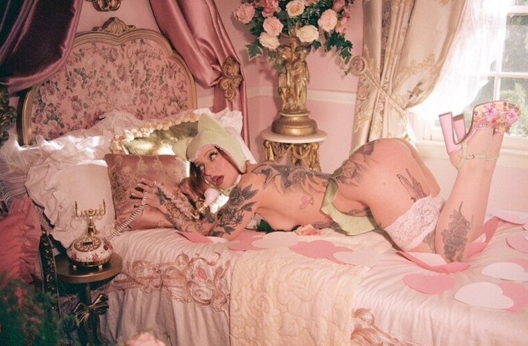 Liz♡ cover image