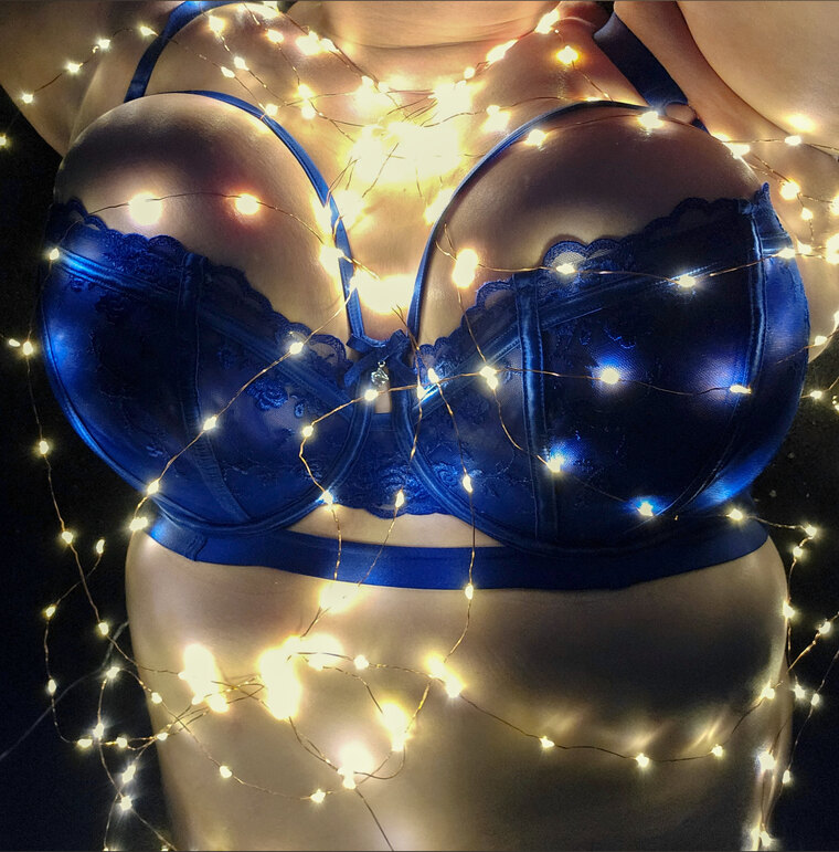 Indecent_Mumma banner image