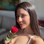 Indira 🍑 GF Experience 💘 avatar