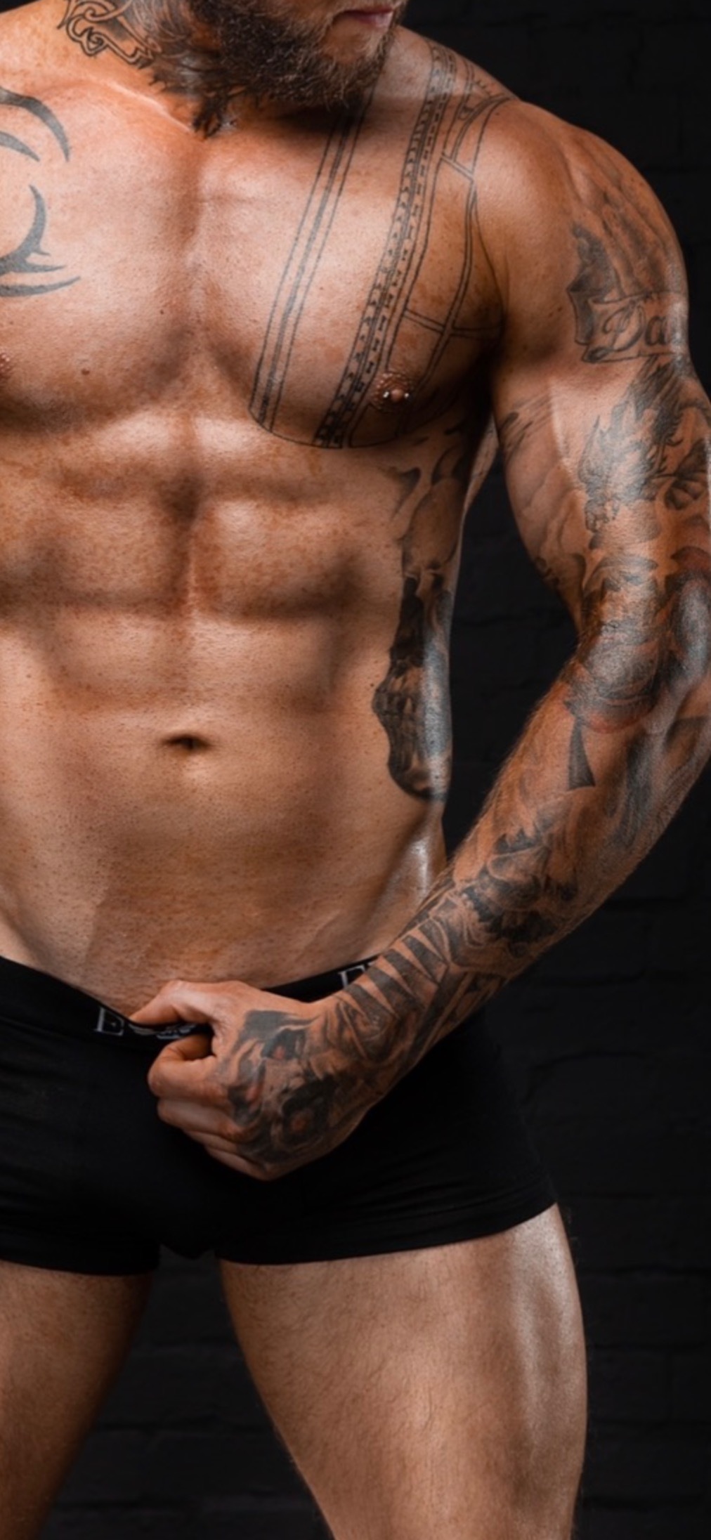 Azz banner image