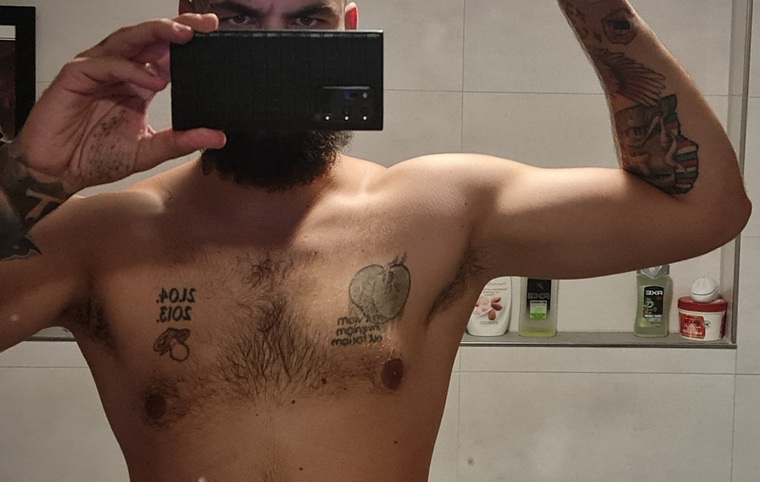 Thomas Tattooer banner image
