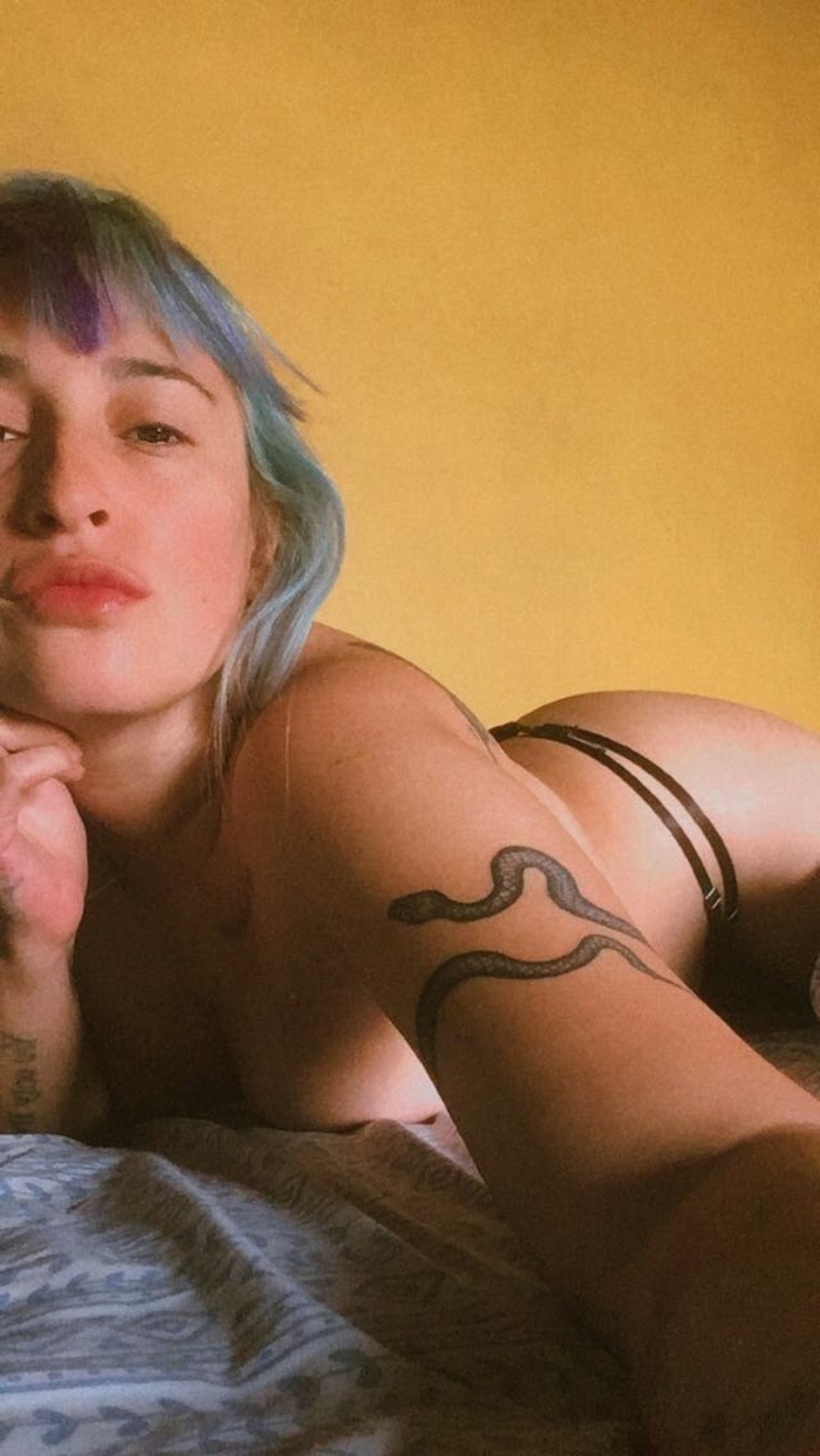 ✨Iris✨ hairy Dom 😈 banner image