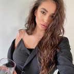 IsaAlvaro avatar