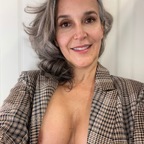 NUMBER1 Brazilian GILF avatar