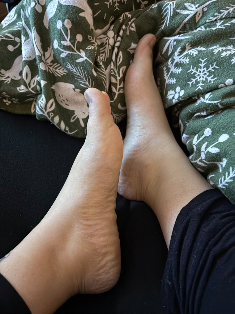 _feetbabe😛 cover image