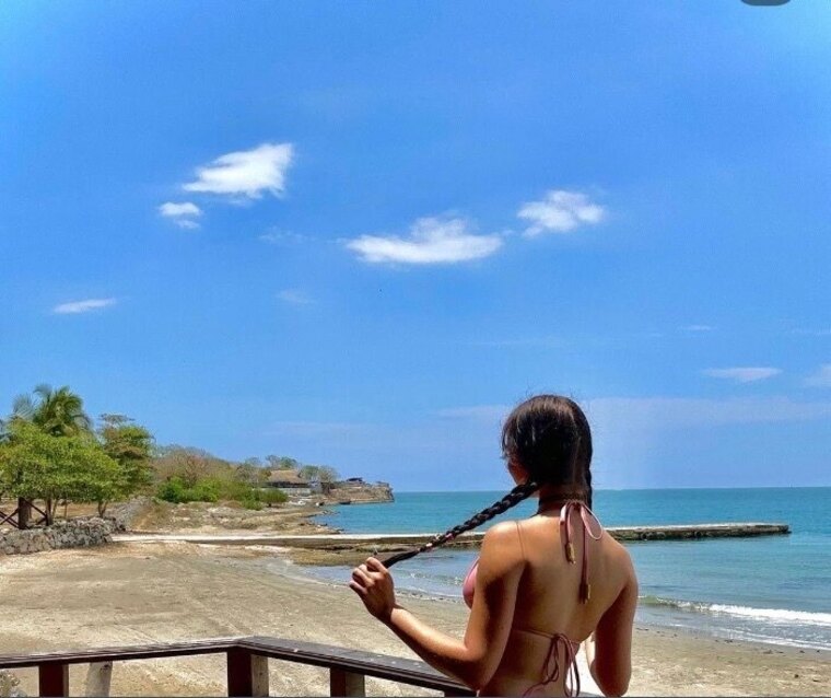 Isabela Gomez banner image