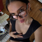 Isabelle🦢 avatar