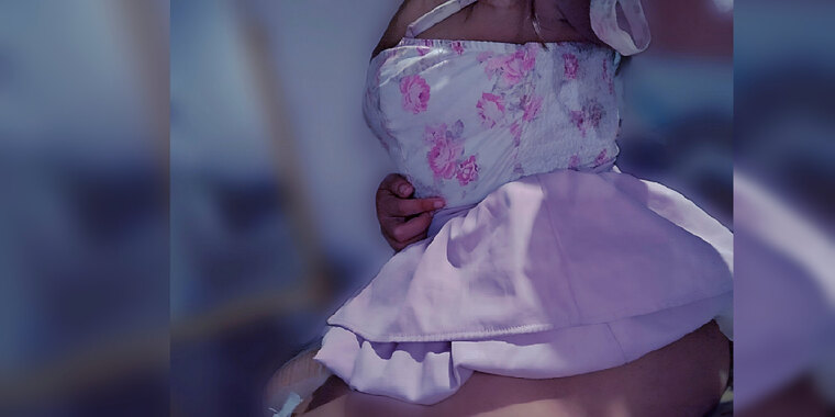 LaReynita 🩷 banner image
