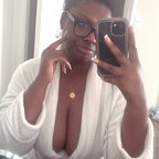Raelynn B 🍒 avatar