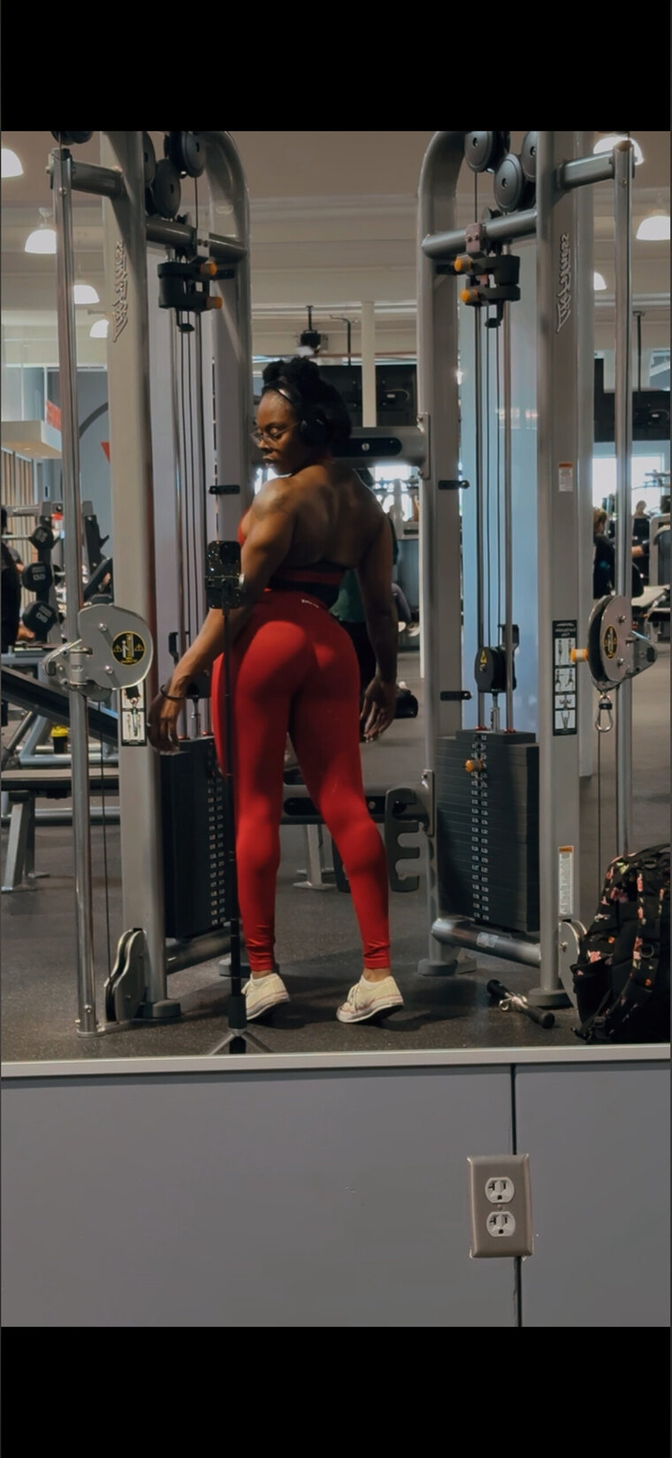 fiit_mommimuscle cover image