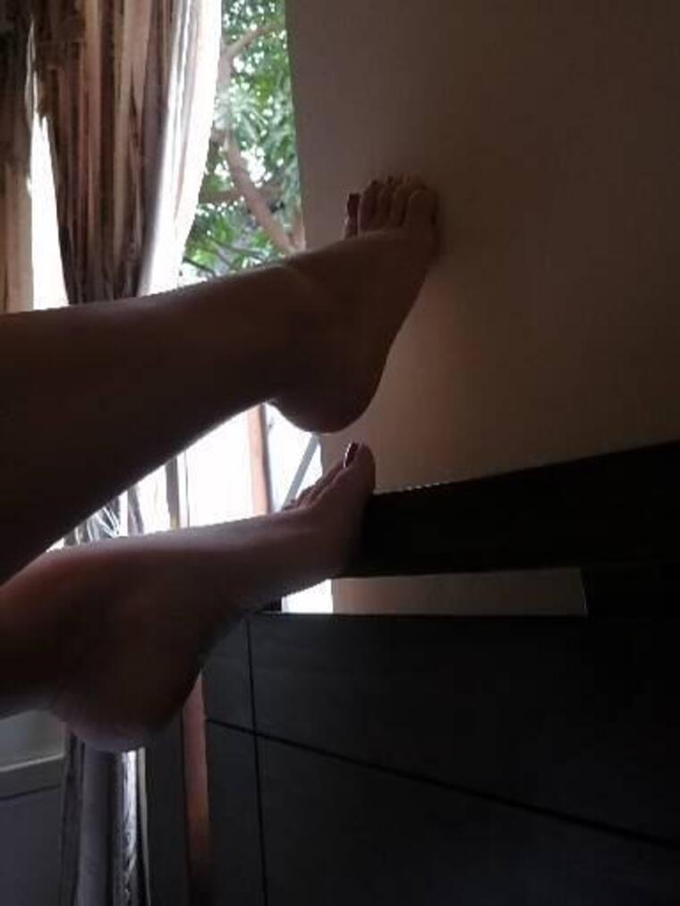 Kelly Kay👣 banner image