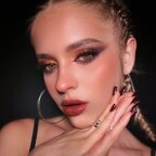 Lily Moran avatar
