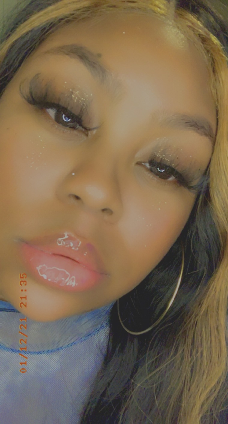 QueenBee 🐝 cover image