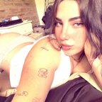 Mia🧸 avatar