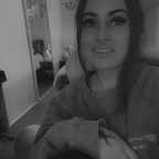 Rhi 🖤 avatar