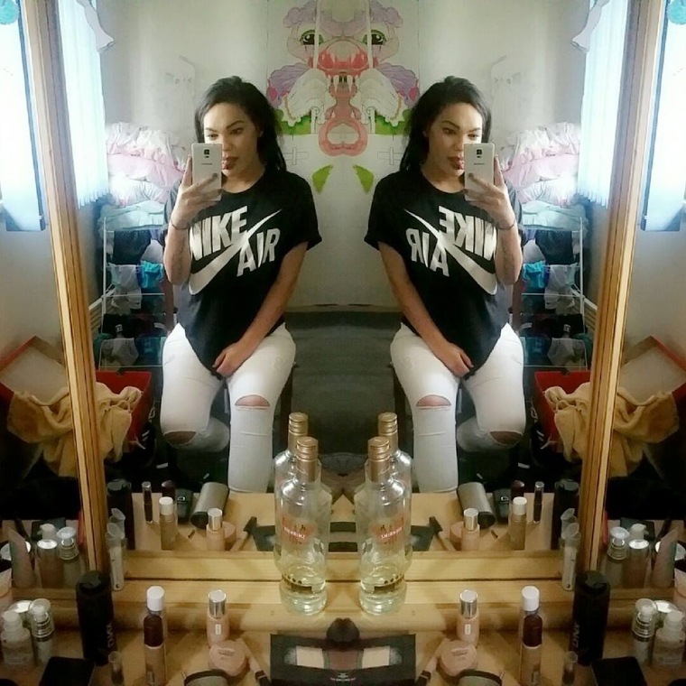 vivica banner image