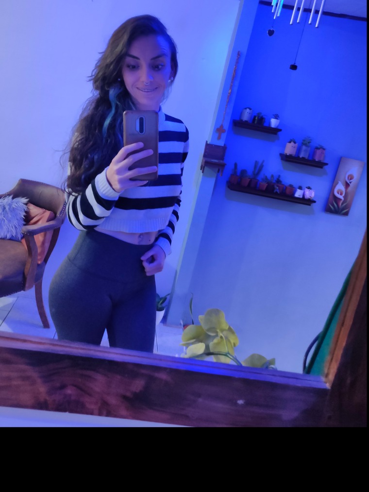 Ivannia Hernández cover image