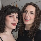 Ivy &amp; Nora - Free avatar