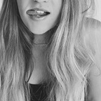 Ivy Nicole avatar