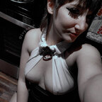 🎬⛓️ ivy 🖤 avatar