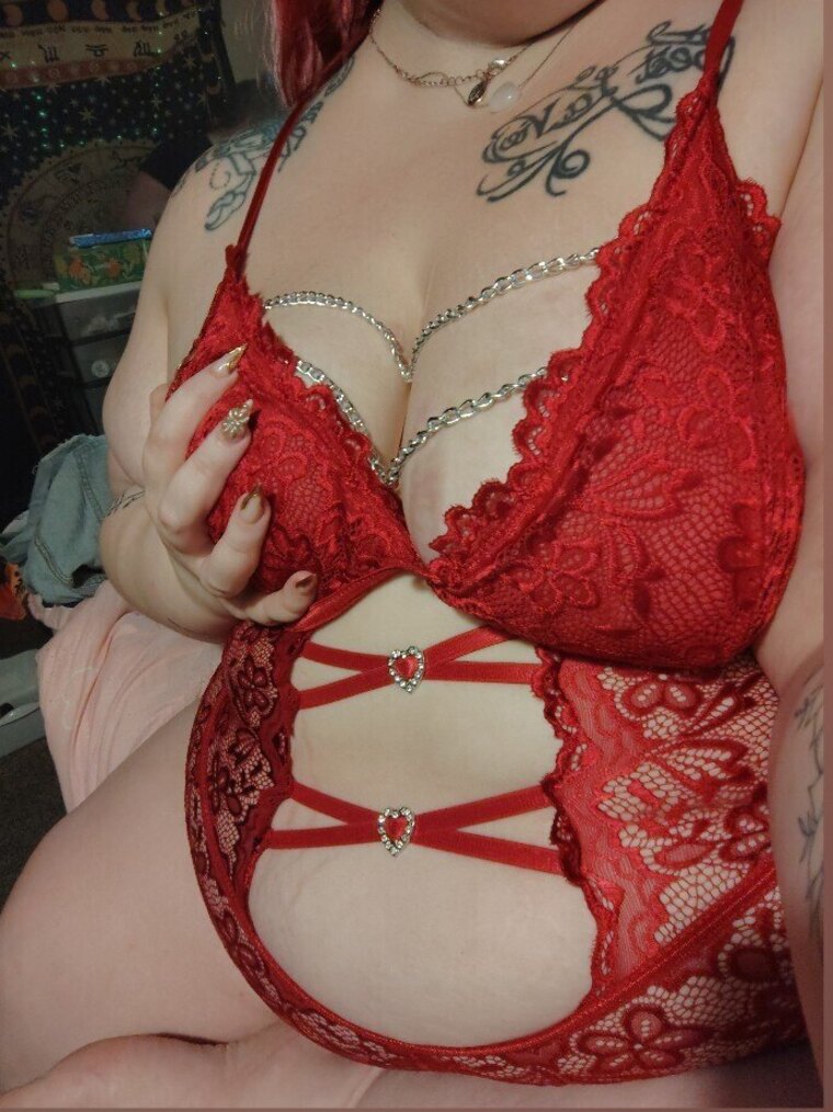 Skye Ivy cover image