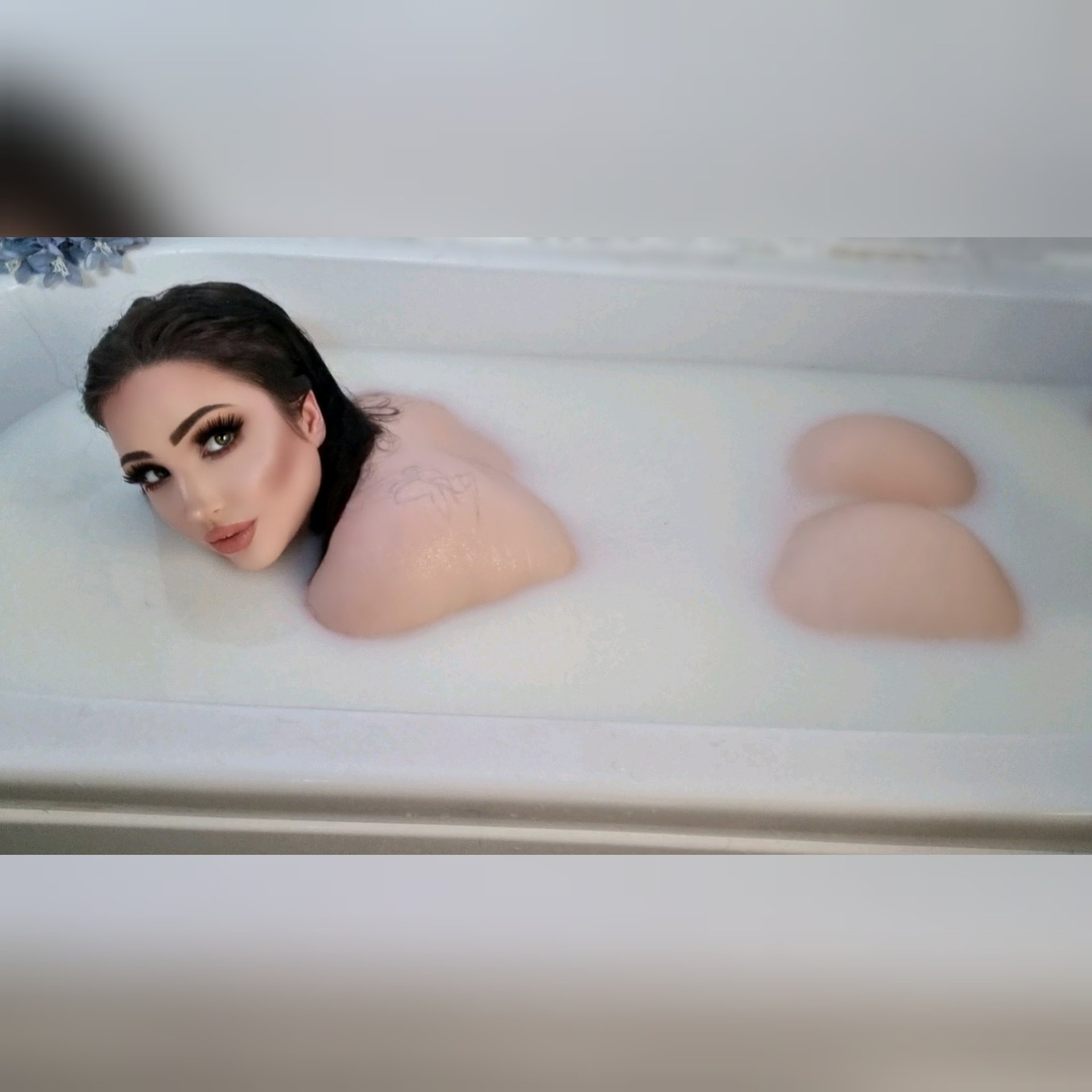 ivytenebrae banner image