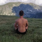 Hiking exhibionist avatar