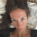 JACQUELINE avatar