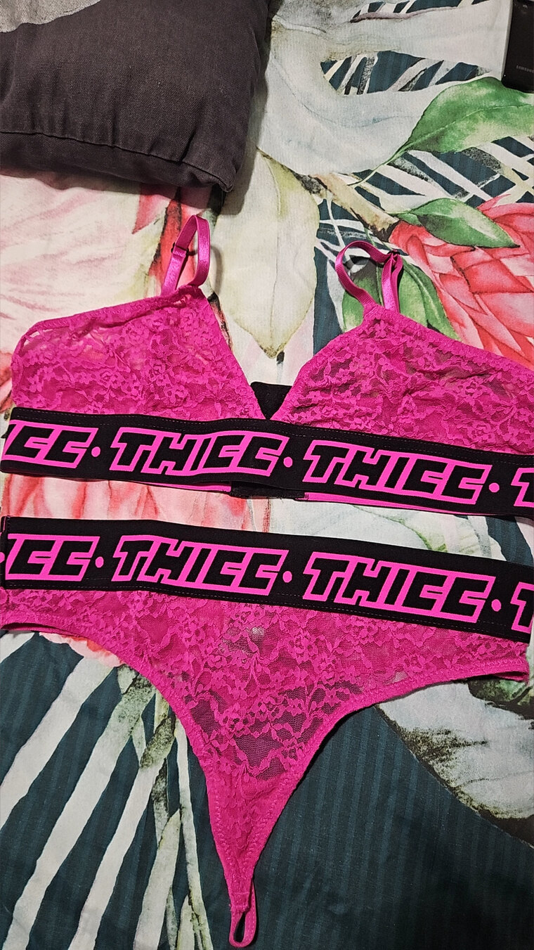 Jade 💋 banner image