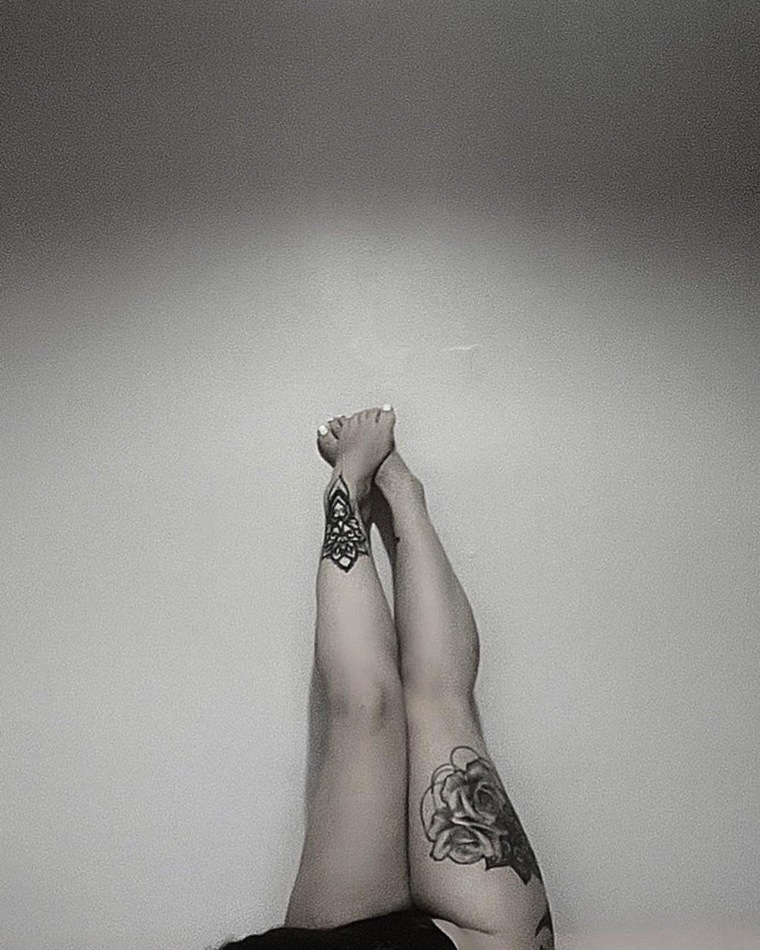 jades pretty feet π£β¨ banner image