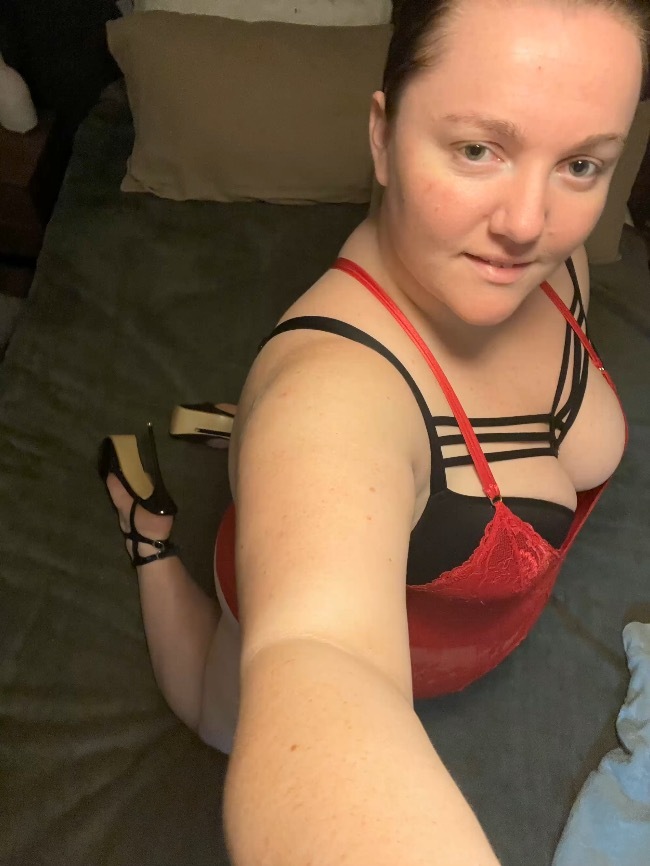 Jane Shows A Little More banner image