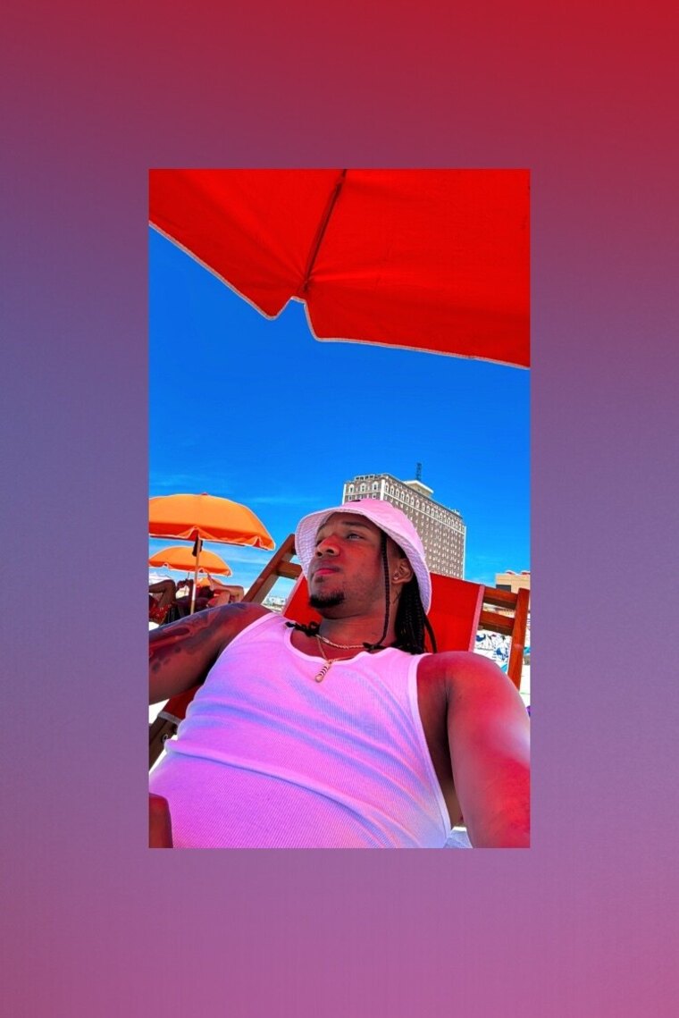 Javier😈💦 cover image