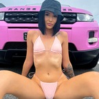 Girl with Jordans avatar